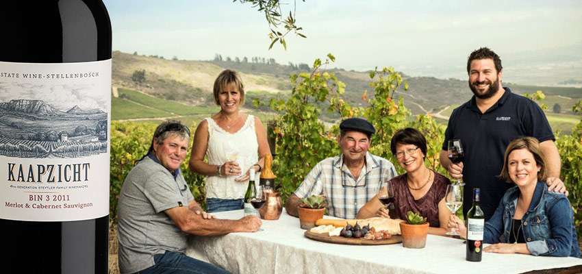 Die Winzerfamilie Steytler mit ihrem Wein
